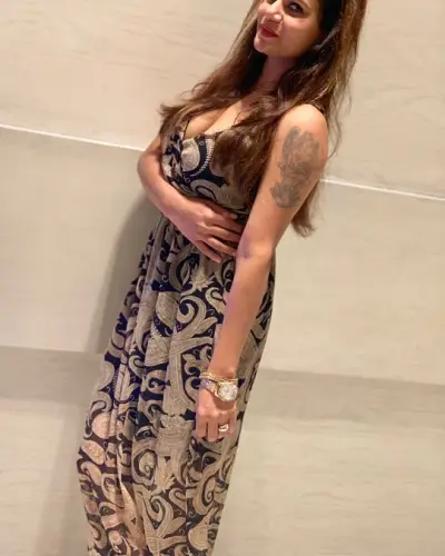 Teliamura Escort